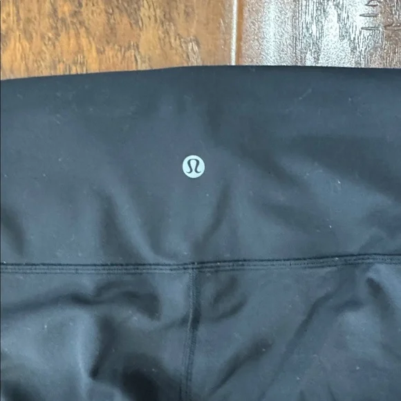 Lululemon size 8 - Black High-Waisted Leggings. - Picture 2 of 3